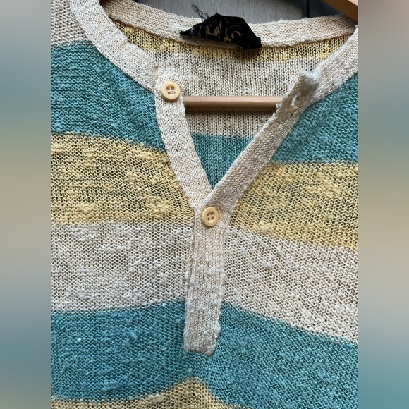 Vintage Men’s Striped Shirt - Picture 2 of 4